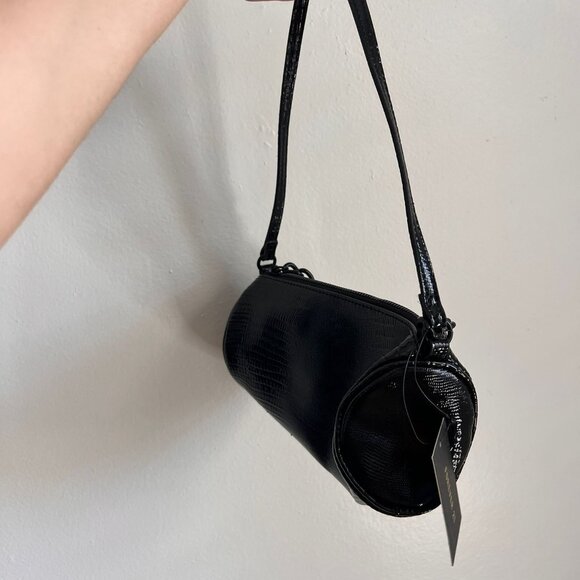NWT FOREVER 21 Black Polyester Textured Shoulder Handbag - Picture 6 of 8